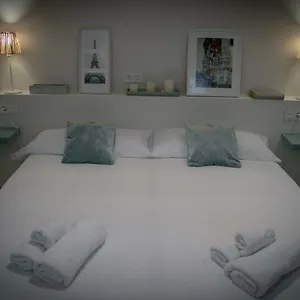 https://casa-del-guardes-del-molino-de-alarcon.es-andalucia.com