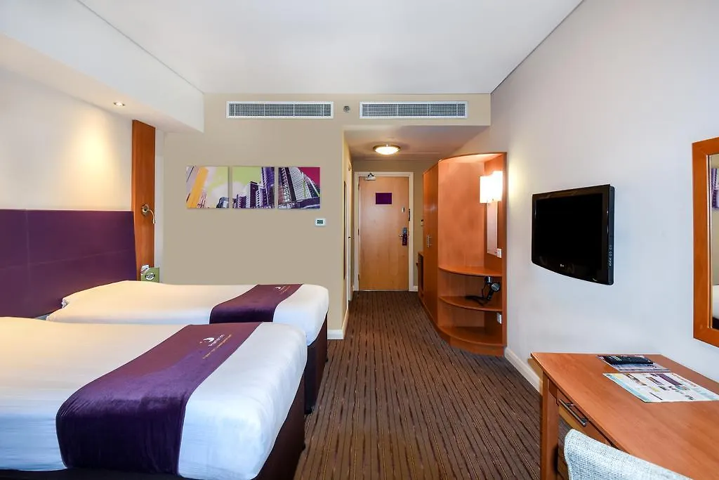 Premier Inn Dubai Investments Park 3*,