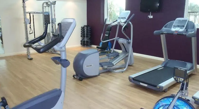 Premier Inn Dubai Investments Park 3*,