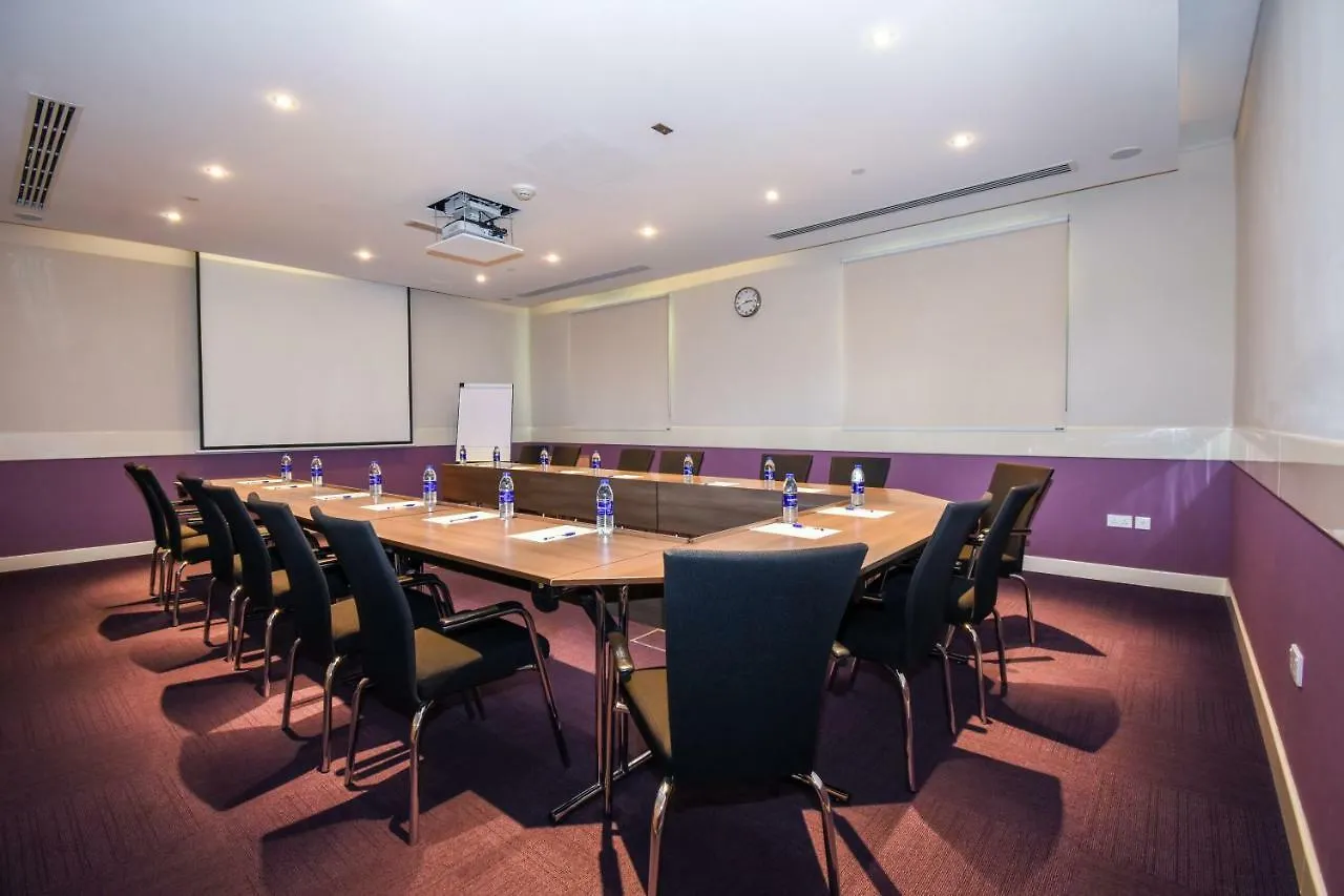 Hotel Premier Inn Dubai Investments Park